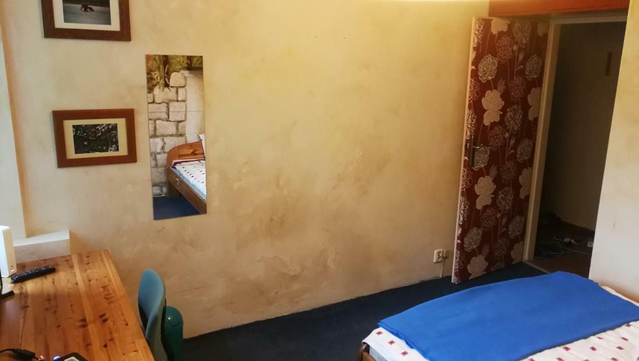 Odster Family Apartment Krakau Buitenkant foto